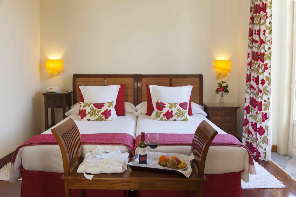 Casona De La Paca Hotel Cudillero Eksteriør billede
